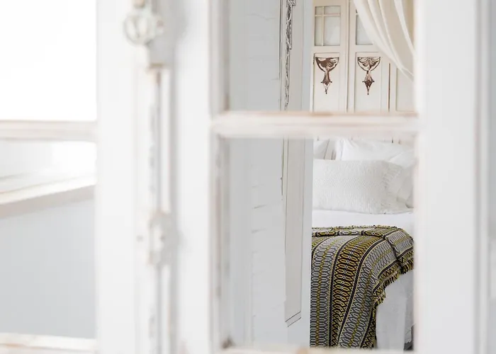 Coimbraameias בית הארחה 4*