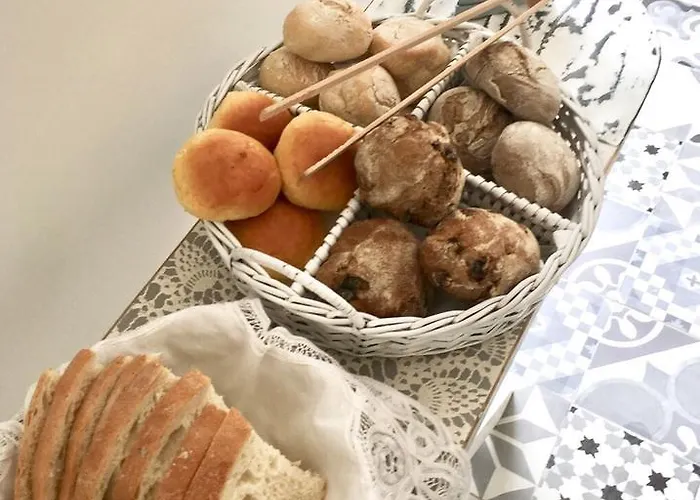 Coimbraameias בית הארחה קוימברה