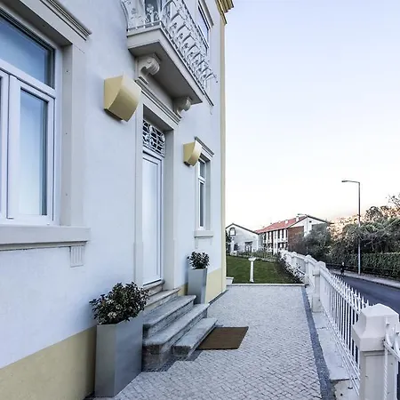 Coimbraameias Pensión 4*