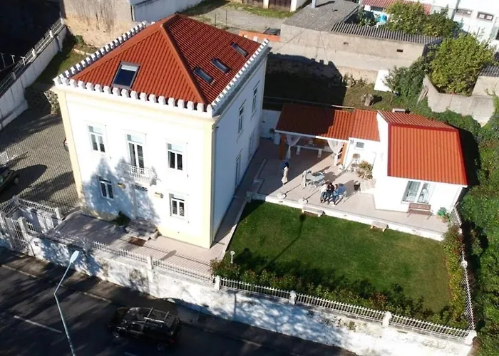 Coimbraameias 4* קוימברה